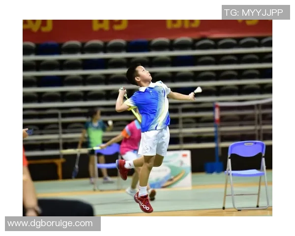 周娜独家分享羽毛球技巧与训练心得助你提升竞技水平